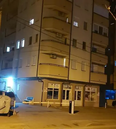 Appartamento D-apartmani *